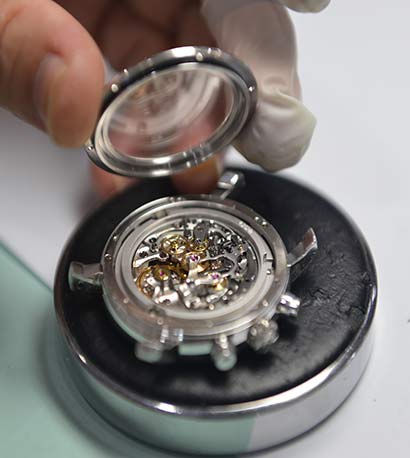 廣州雷達腕表維修保養(yǎng)服務(wù)中心